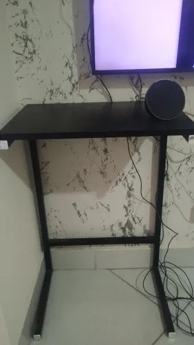 Mesa para sofá e decoração 