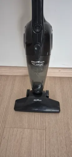 Vendo Aspirador Britania em bom estado
