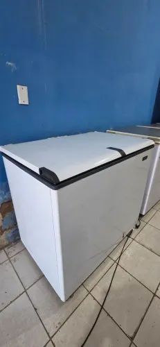 Freezer Esmaltec 305L Semi Novo