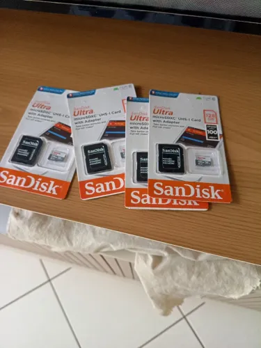 Vendo cartão memória 128gb novos