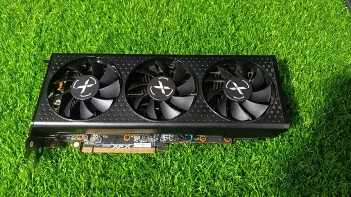 RX 7600 8GB Triple Fan ZERADINHA Poucos dias de uso !