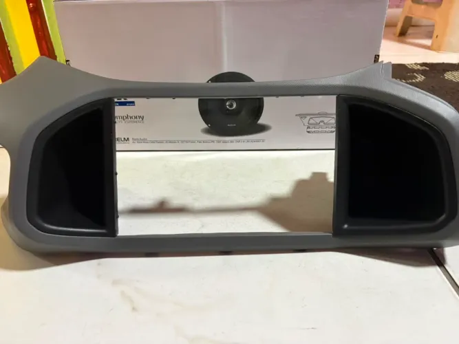 Vendo rádio+moldura ônix joy