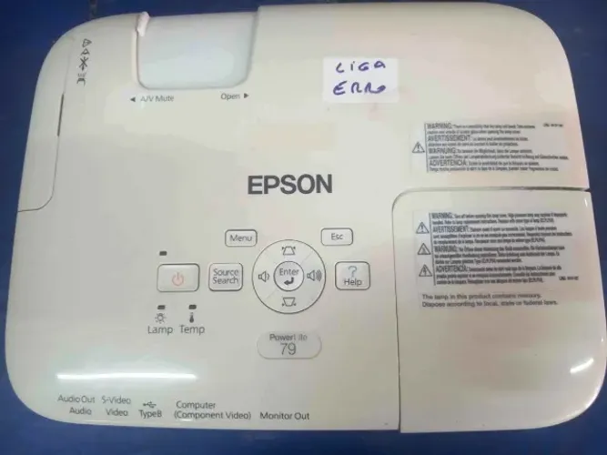 PROJETOR EPSON POWERLITE 79 PARA PEÇAS OU REPARO