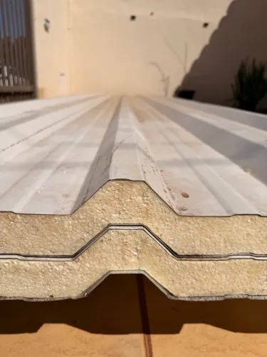 Telhas isotérmicas