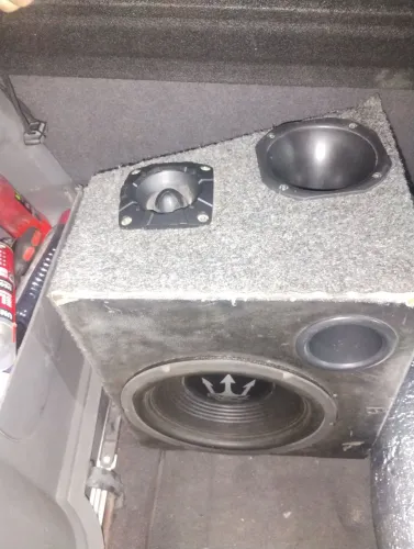 Vendo caixa trio + Módulo Sd 400