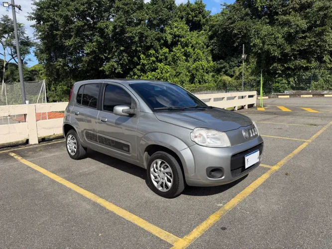 Fiat Uno Vivace Celeb. 1.0 EVO F.flex 8V 5P 2015
