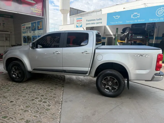 Chevrolet S10 Pick-up LTZ 2.5 Flex 4X2 CD 2017