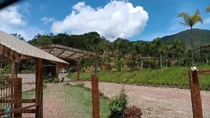 Imóvel bem posicionado Terreno no Colonia Alpina, Teresopolis - RJ, N. SN QD V | Venda On