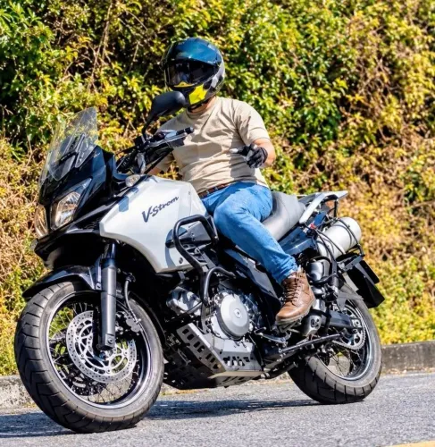 Desapego excelente moto dispensa comentários