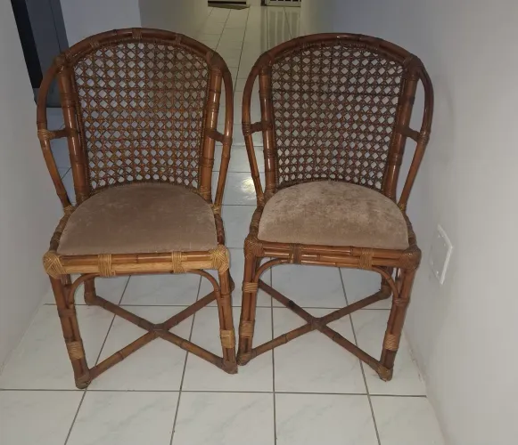 2 cadeiras de vime