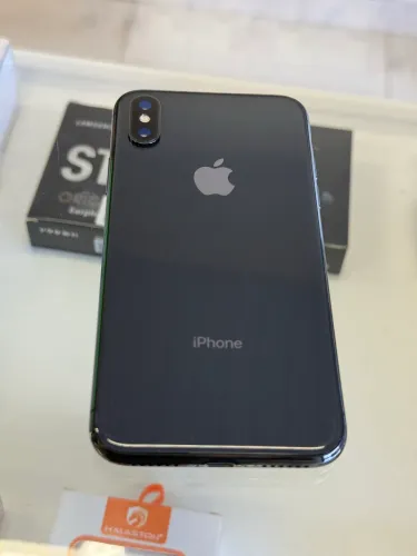 iPhone X Preto