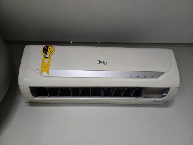 Ar condicionado 9000 btus - Midea