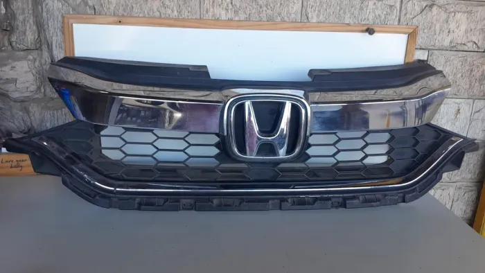 Grade do parachoque Honda Civic G9 2012 a 2016 original usada