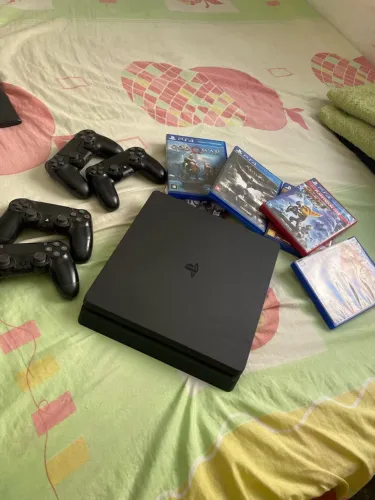PS4 FAT