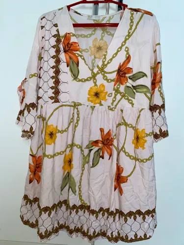Vestido florido manha longa