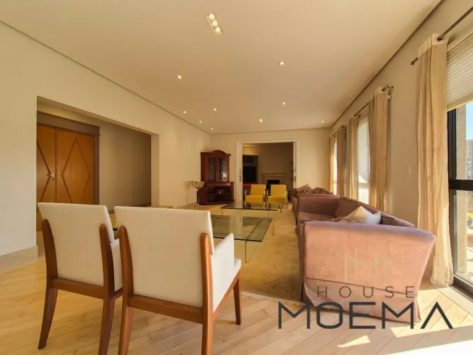 Apartamento, Moema - São Paulo
