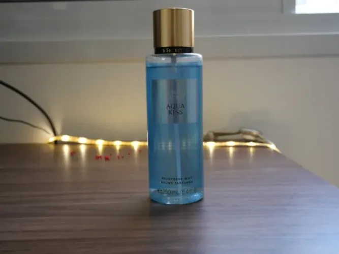Original body splash victoria's secret aqua kiss 250 ml
