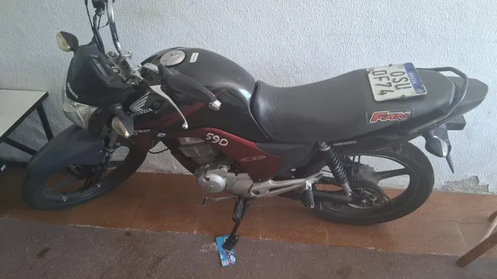 TITAN 150 BARATA