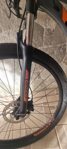 [VENDA] Mountain Bike Oggi Big Wheel 7.0 - Shimano 18v