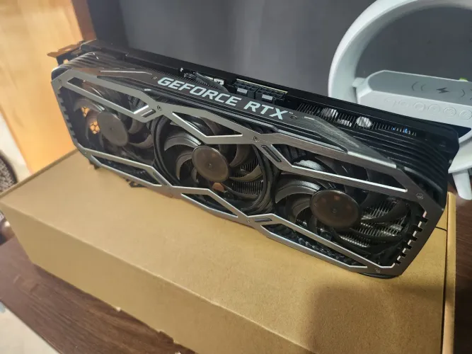 Placa de vídeo RTX 3070 8gb Gainward