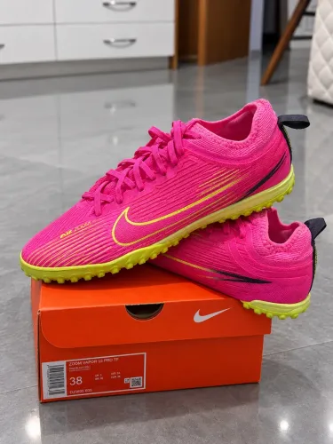 Vendo Chuteira Nike Mercurial Society Rosa e Amarela - Nº 38