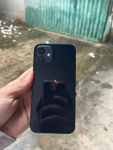 iPhone 12 normal