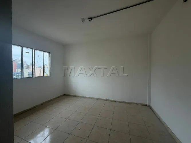 Sala com 32m², região Centrol de comercio de eletrônicos , próxima ao Metrô