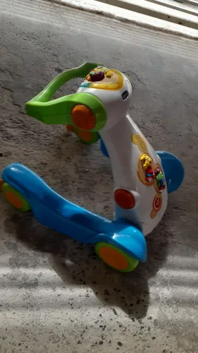 Andador empurrados 120 reais