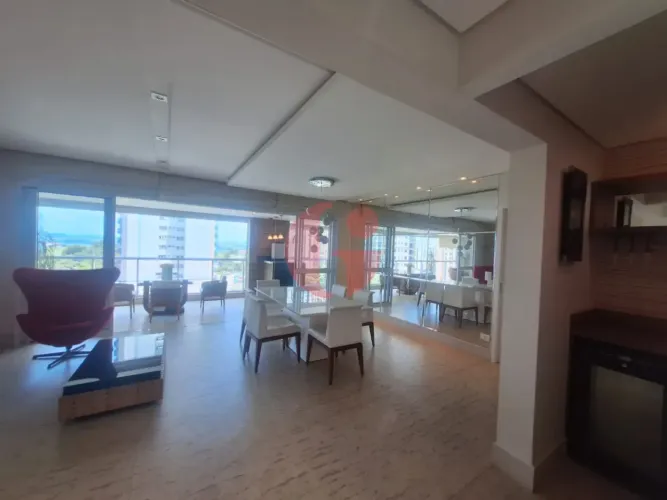 Apartamento mobiliado para venda no condomínio Central Park Aquarius com 4 suítes e 4 vaga