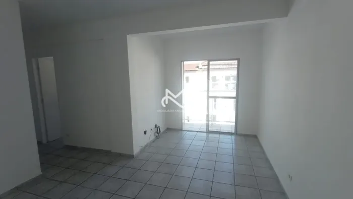 Apartamento à venda no Centro de Bertioga/SP