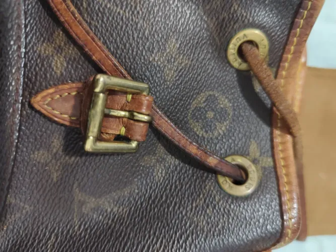 Mochila Vintage original Louis Vuitton toda em couro