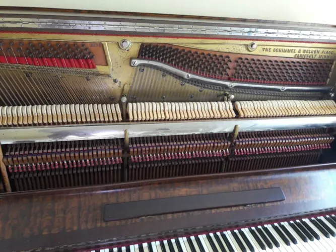 Piano clássico raridade