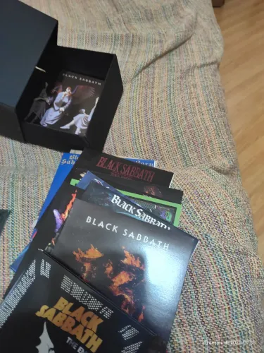BOX de CDs obra completa Black Sabbath