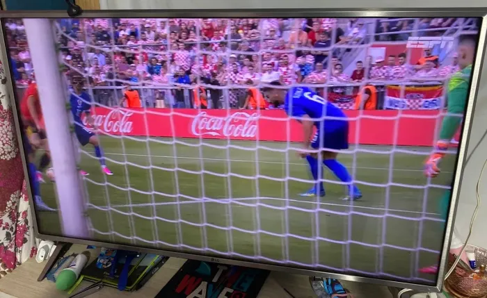 Somente venda, TV smart 43 polegadas, semi nova, sem nenhum defeito 