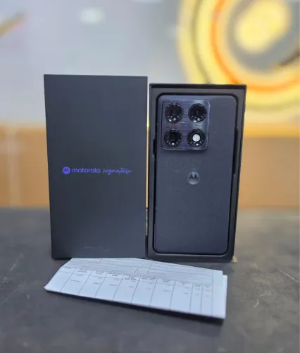 *Motorola Signature* 12/512GB Seminovo NF Garantia 03/27 *R$3649