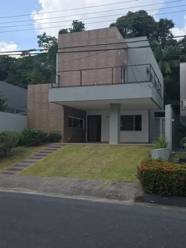 Florest Hill Imóvel para venda com 267 m2 com 4 quartos em Colônia Terra Nova - Manaus - A