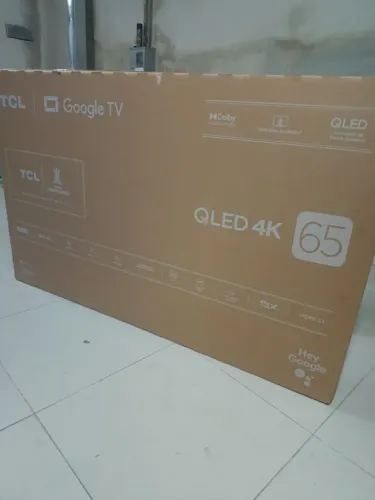 Tv 65 polegadas 4k hdr10+ HDMI 2.1 lacrada 3 com 1 ano de garantia $3100
