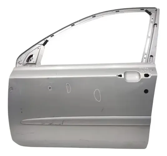 Porta Dianteira Esquerda Stilo 2002 2011 Prata C Friso Avaria