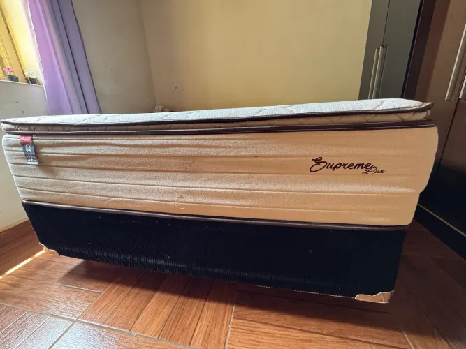 Cama box casal com colchão molas ensacadas (altura 68cm)