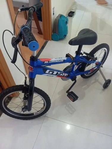 Linda bicicleta infantil 