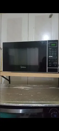 Forno Microondas da Marca Midea