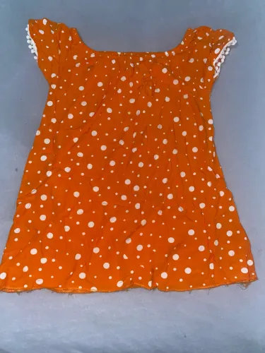 Vestido infantil 15,00$ 2 à 4 anos