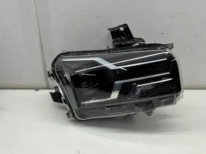 Farol Le Mitsubishi Triton Katana Savana Tarmac 2026 Detalhe Esquerdo/motorista