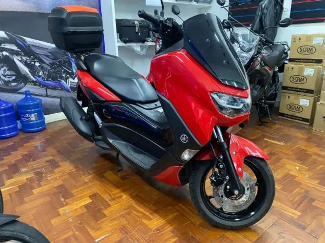YAMAHA NMAX 160 2024
