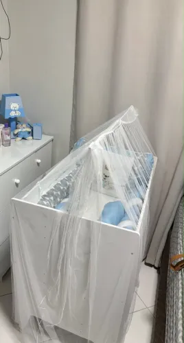 Vende-se mini berço com colchão