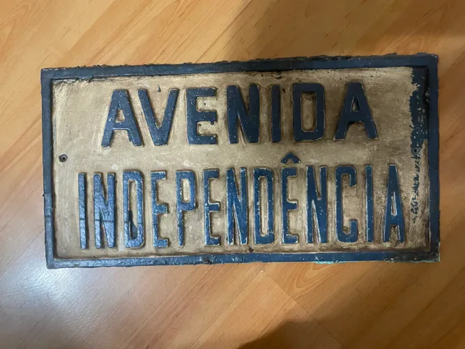 Placa antiga avenida independência 