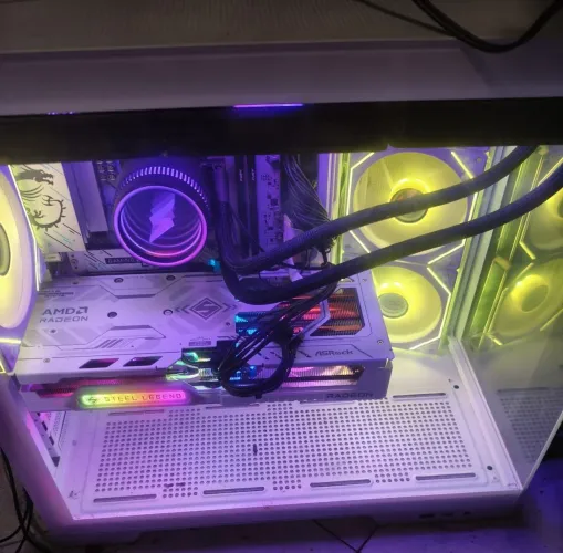 Computador GAMER completo super potente pouco tempo de uso