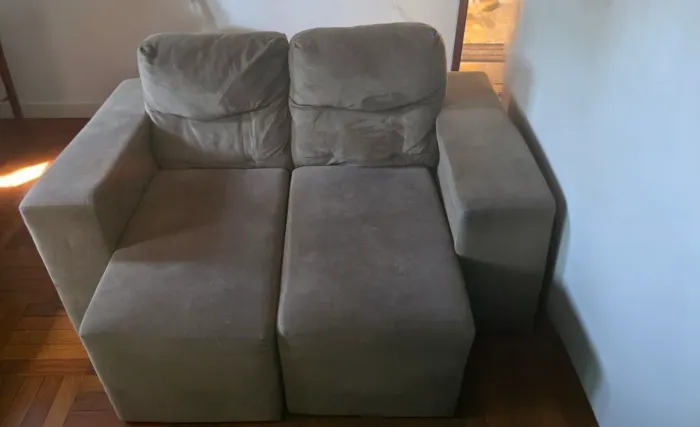 Sofá 2 lugares a venda!