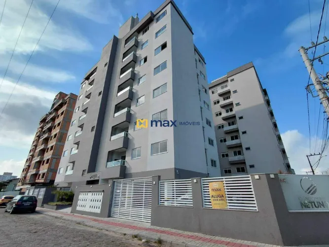 Aluguel: Apartamento com 2 dormitórios Gravatá, Navegantes 72m² Privativos