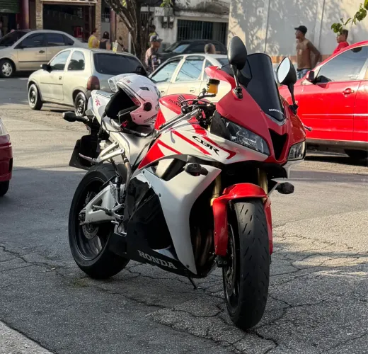 Troco por moto alta